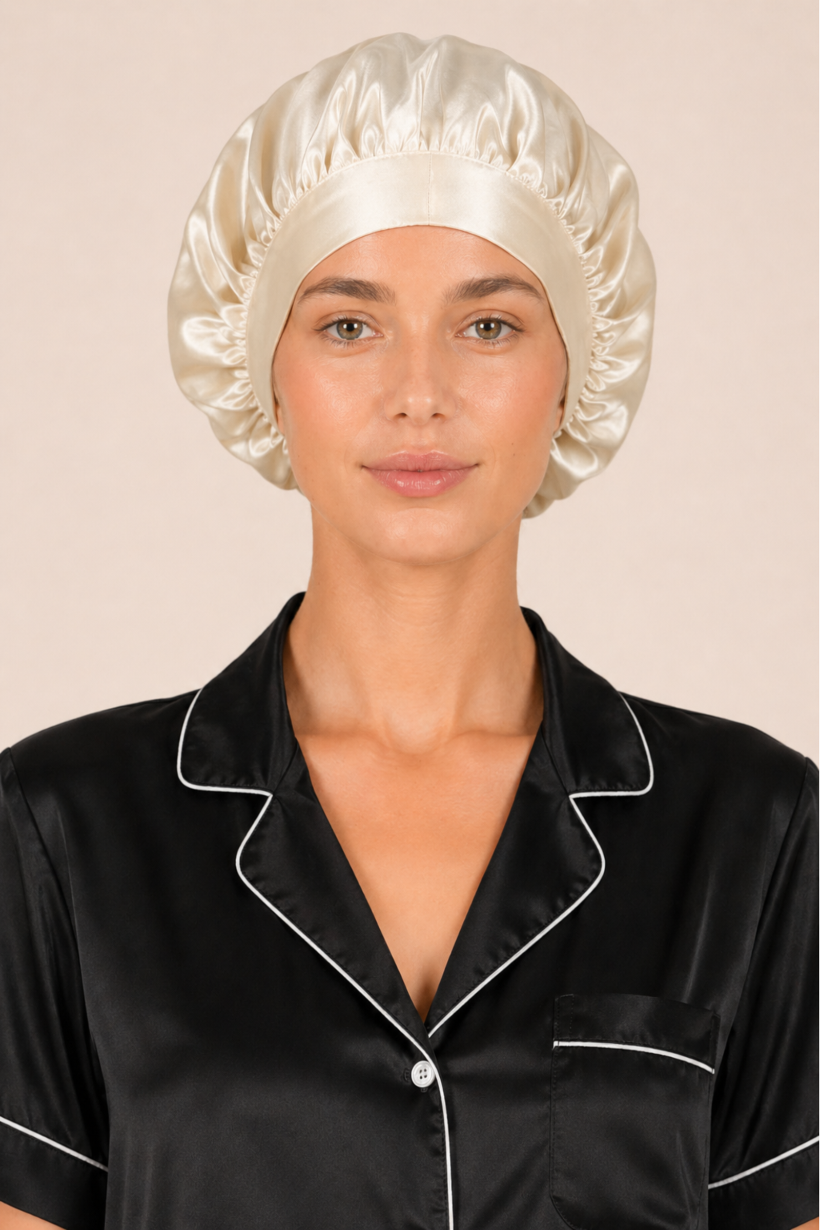 Ivory Bonnet