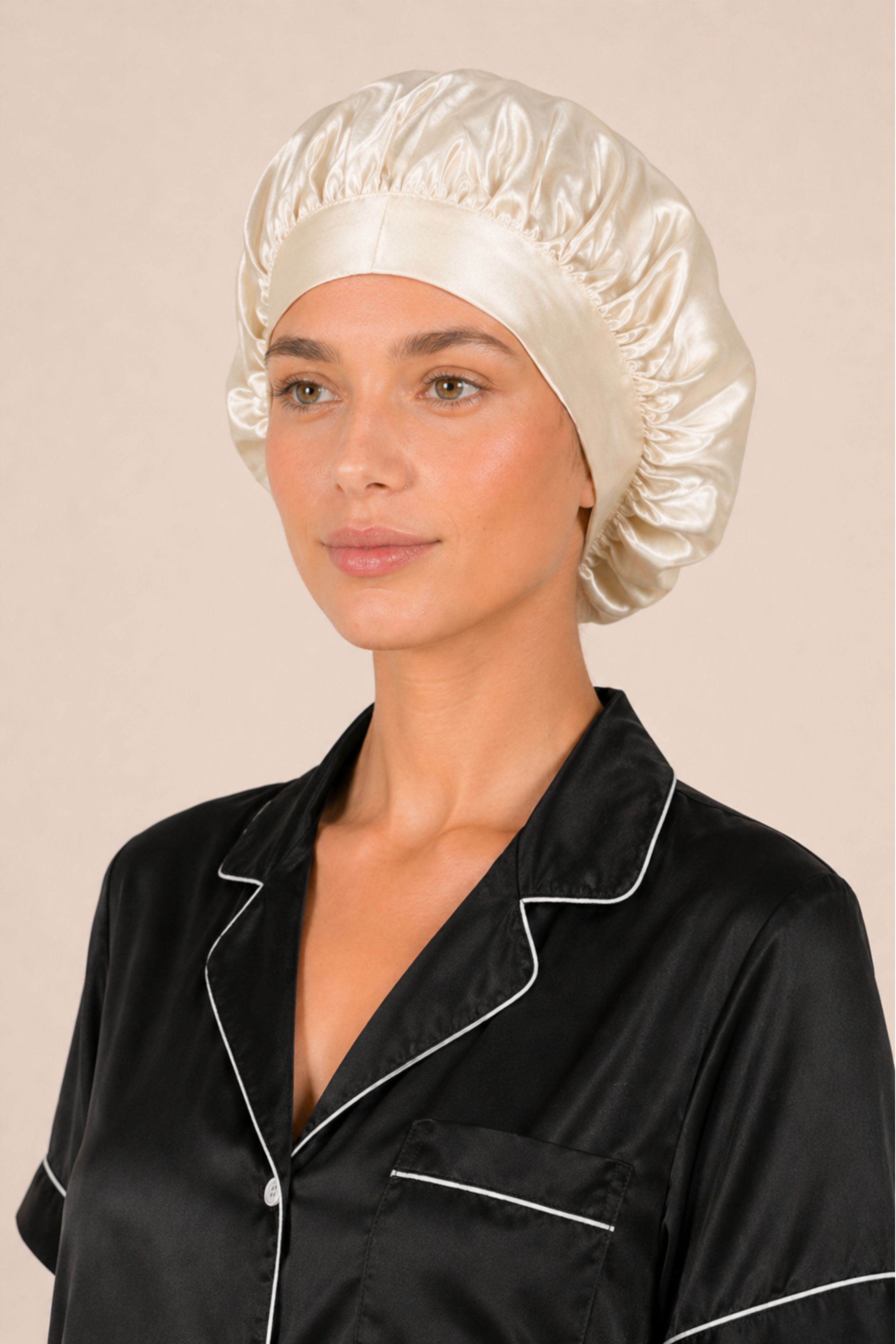 Ivory Bonnet