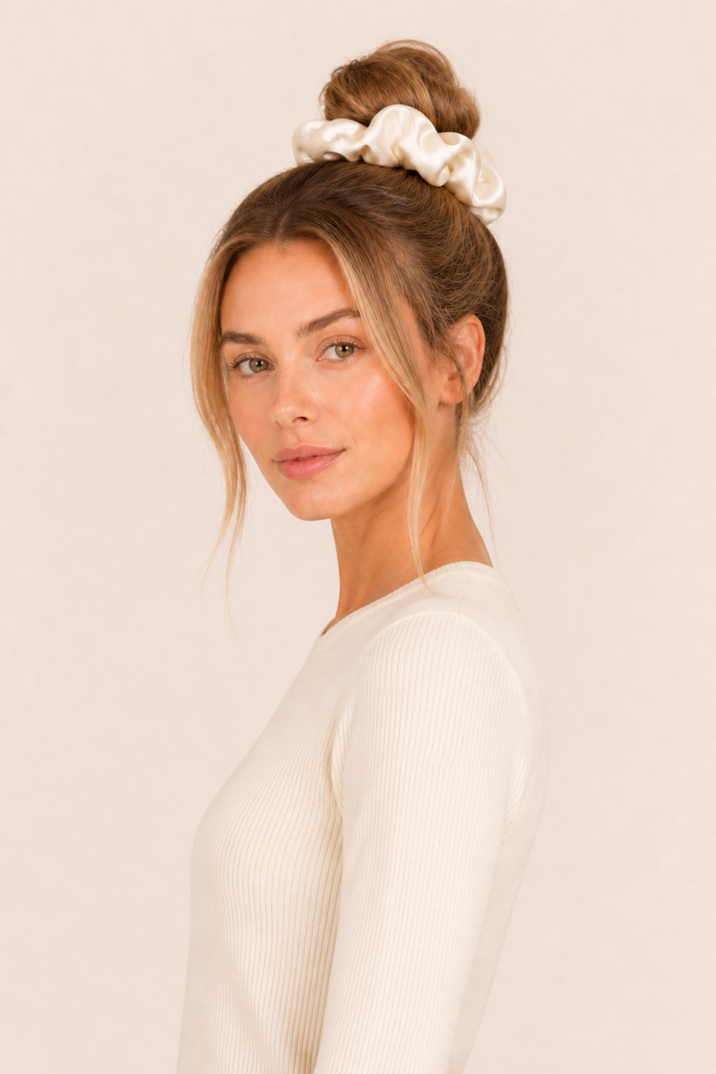 Ivory Scrunchie