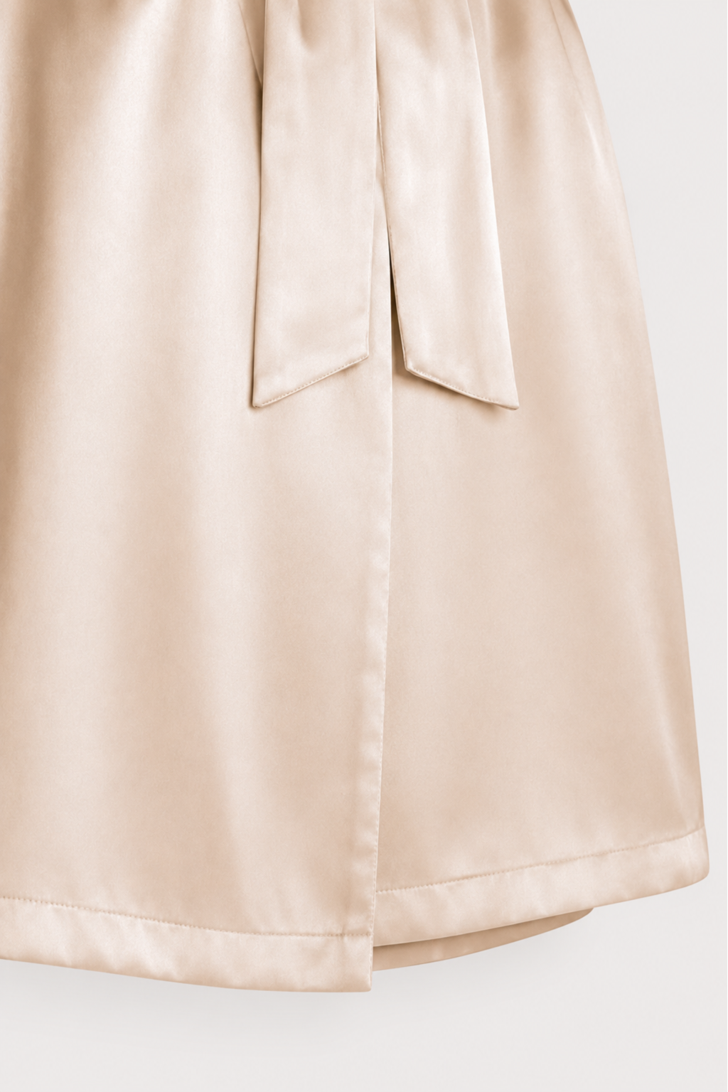 Champagne Robe