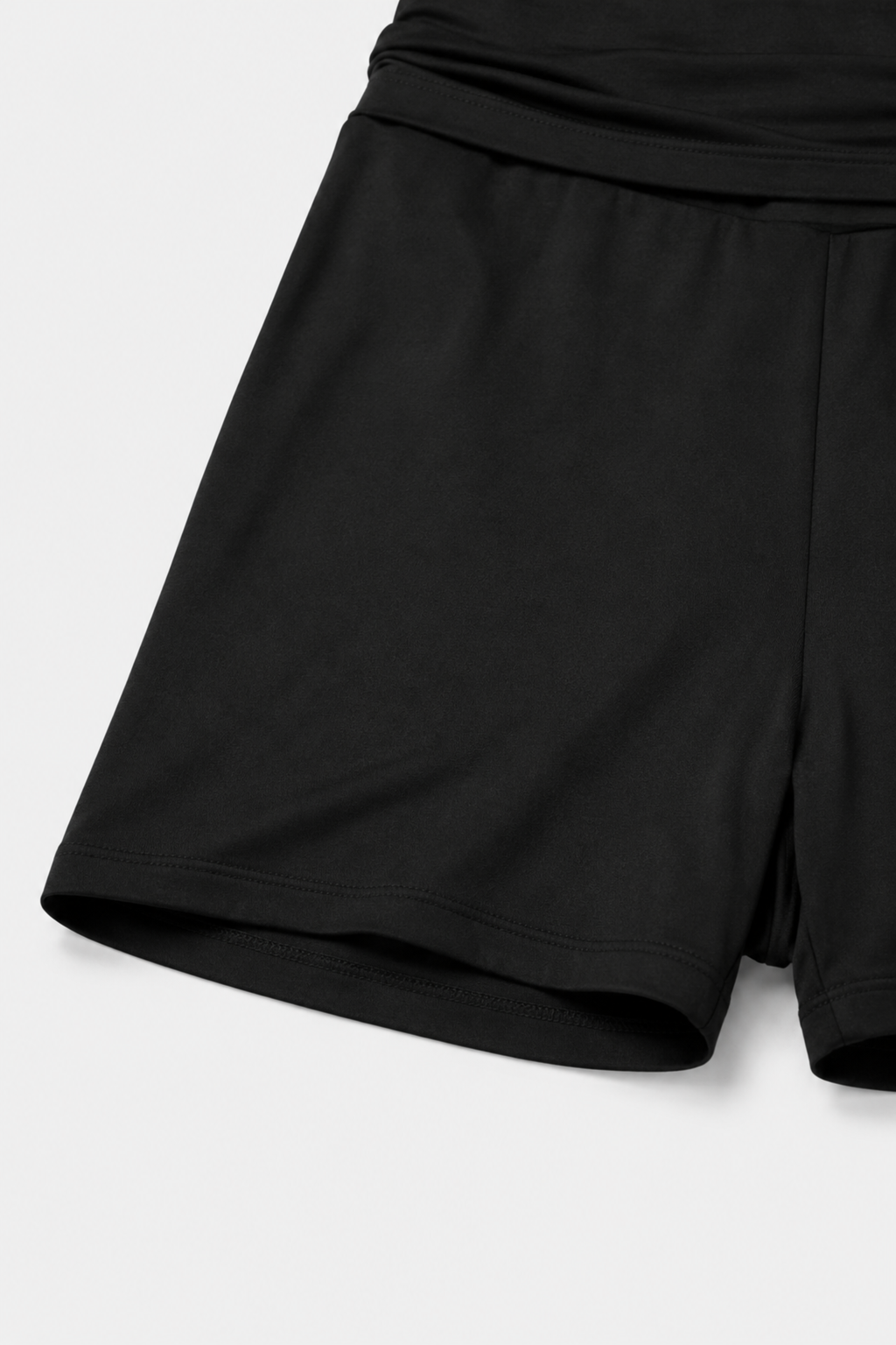 Immersed Black Short Set